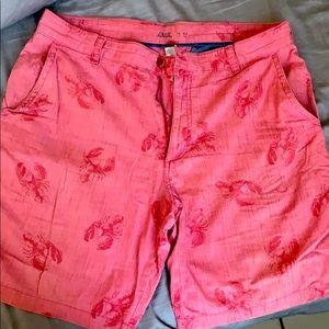 IZOD lobster shorts